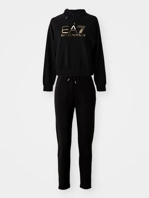 Dres EA7 Emporio Armani