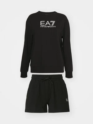 Dres EA7 Emporio Armani