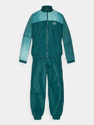 Dres EA7 Emporio Armani