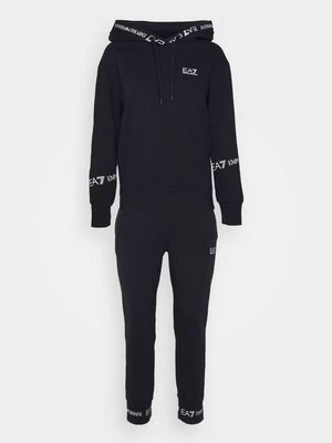 Dres EA7 Emporio Armani