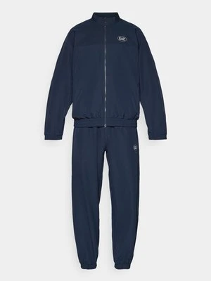 Dres EA7 Emporio Armani