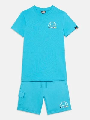 Dres Ellesse