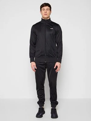 Dres Ellesse