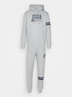 Dres Jack & Jones Performance