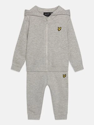 Dres Lyle & Scott
