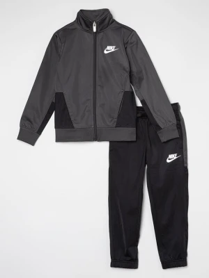 Dres Nike