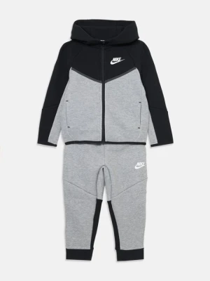 Dres Nike ciemnoszary