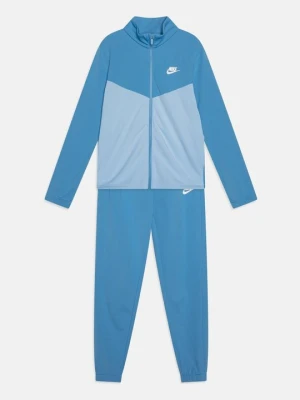 Dres Nike niebieski