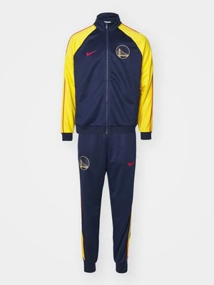 Dres Nike Performance