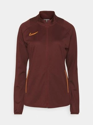 Dres Nike Performance