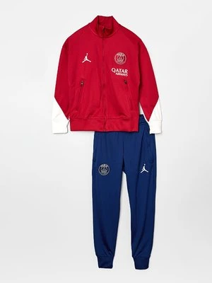 Dres Nike Performance