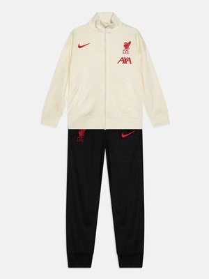 Zdjęcie produktu Dres Nike Performance