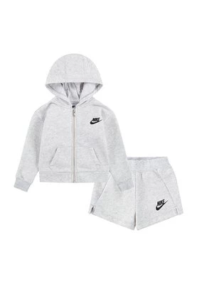 Dres Nike Sportswear