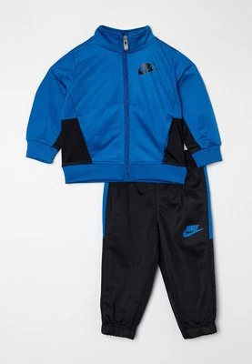 Dres Nike Sportswear