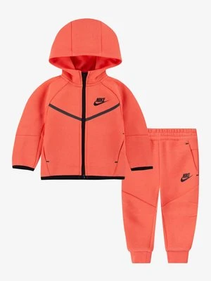 Dres Nike Sportswear