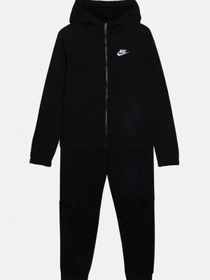 Dres Nike Sportswear