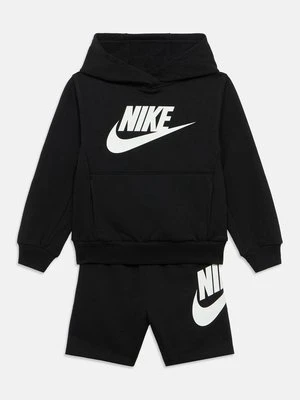 Dres Nike Sportswear