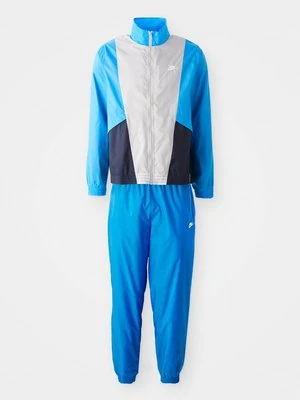 Dres Nike Sportswear