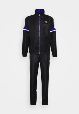 Dres Sergio Tacchini