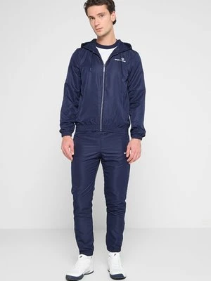 Dres Sergio Tacchini