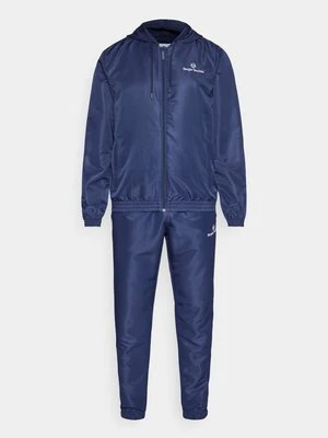 Dres Sergio Tacchini