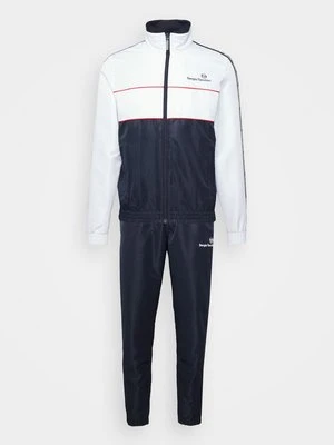 Dres Sergio Tacchini