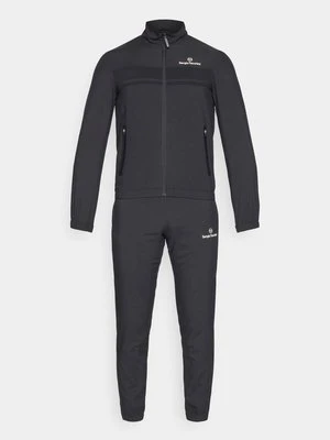 Dres Sergio Tacchini
