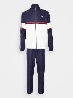 Dres Sergio Tacchini