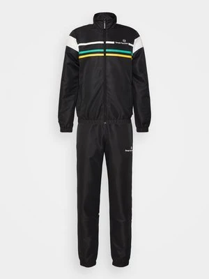 Dres Sergio Tacchini