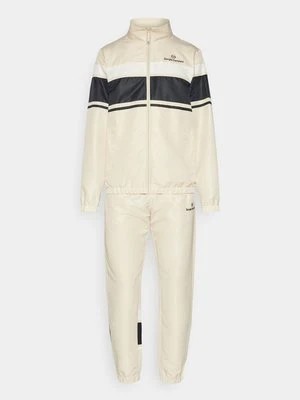 Dres Sergio Tacchini