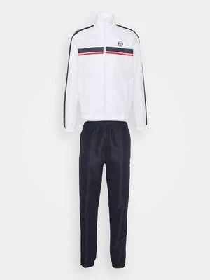 Dres Sergio Tacchini