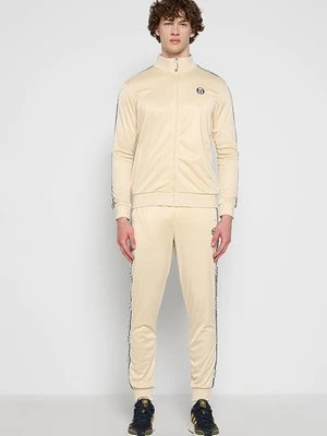 Dres Sergio Tacchini