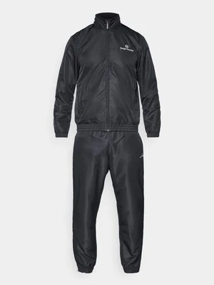 Dres Sergio Tacchini