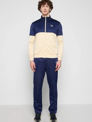 Dres Sergio Tacchini