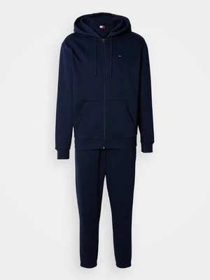 Dres Tommy Jeans