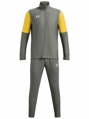 Dres Under Armour
