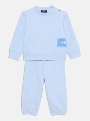 Dres Versace