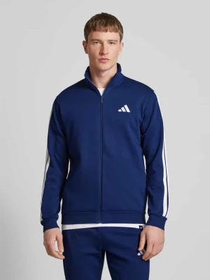 Dres z wyhaftowanym logo ADIDAS SPORTSWEAR