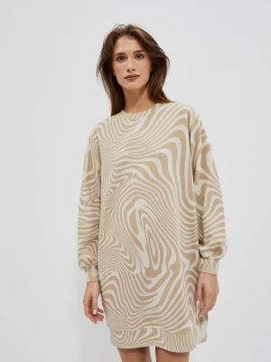 Dresowa sukienka z długim rękawem Moodo