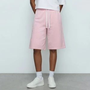 Dresowe bermudy na gumce jasnoróżowe House