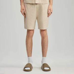 Dresowe kremowe szorty o wafelkowej strukturze House