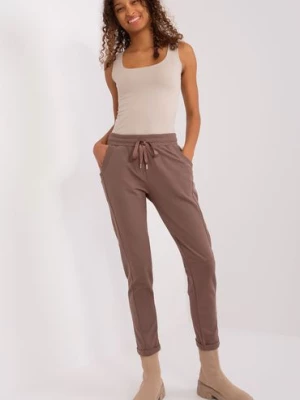 Dresowe spodnie basic z kieszeniami brązowy