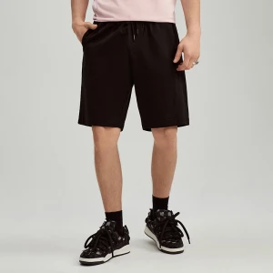 Dresowe szorty z nogawkami przed kolano czarne House