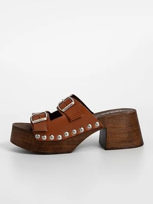 Drewniaki i Chodaki Jonak