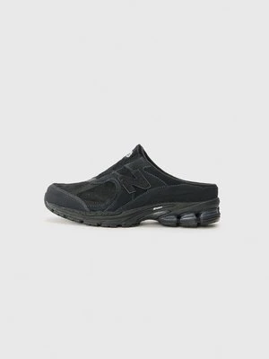Drewniaki i Chodaki New Balance