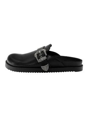 Drewniaki i Chodaki PULL&BEAR