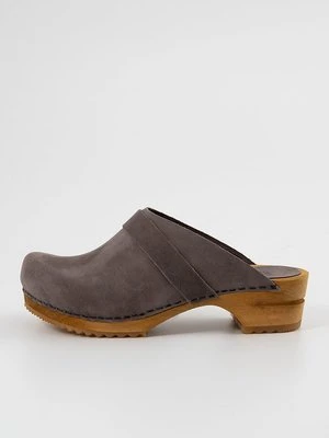 Drewniaki i Chodaki Sanita