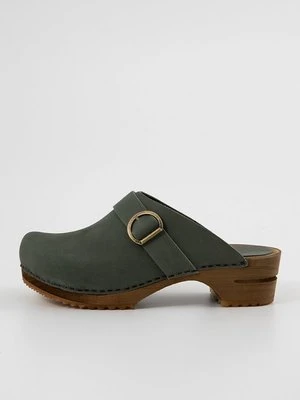 Drewniaki i Chodaki Sanita