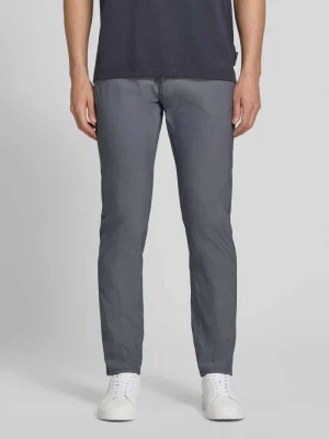 Drobno teksturowane spodnie z detal z logo Pierre Cardin