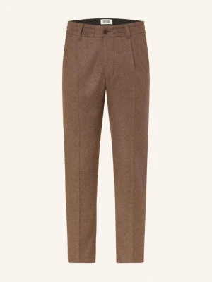 Drykorn Chino Chasy O Kroju Extra Slim Fit braun BRĄZOWY